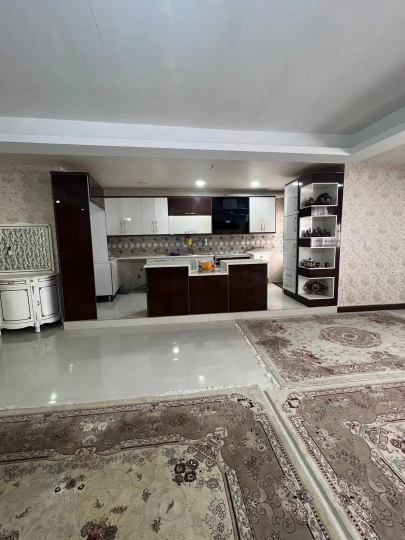 آپارتمان نوساز ۱۲۵ متری