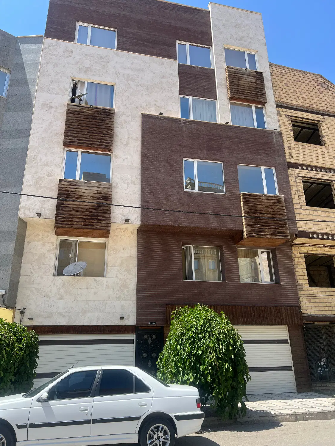 نادری اجاره طبقه دو ۱۱۵متر