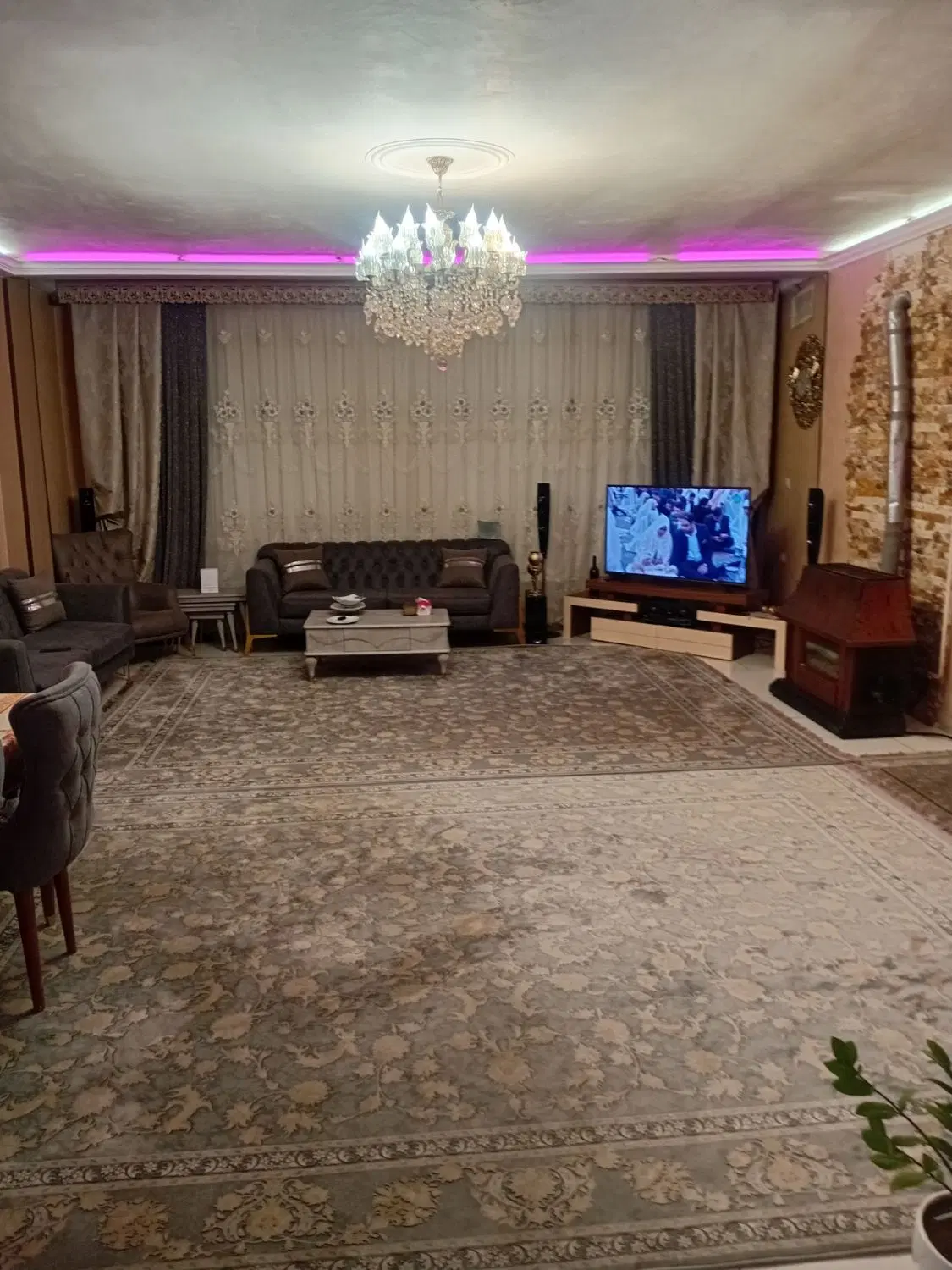 آپارتمان فروشی ۹۰متری