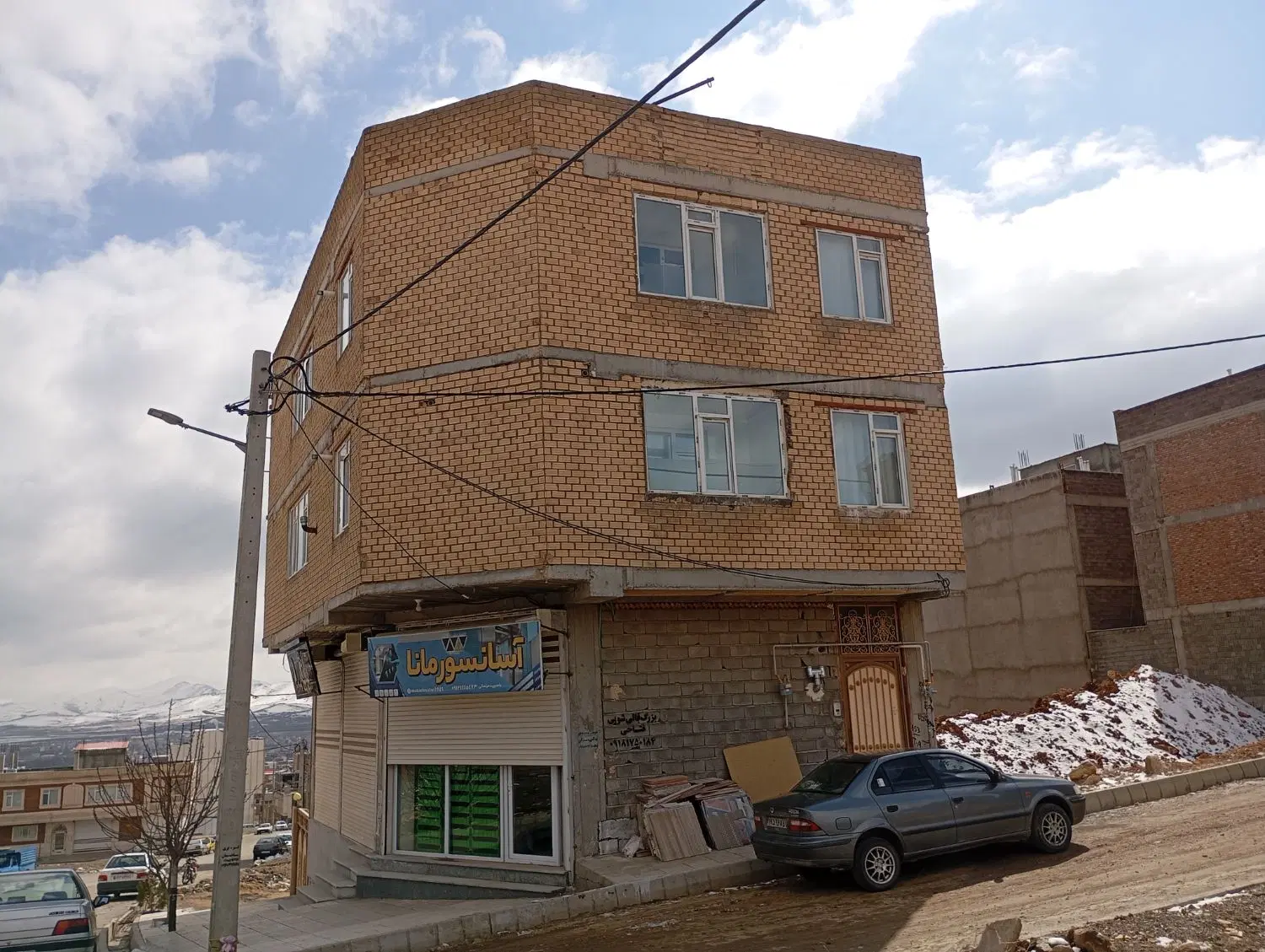 یک مغازه 50متری شهرک 11گلان