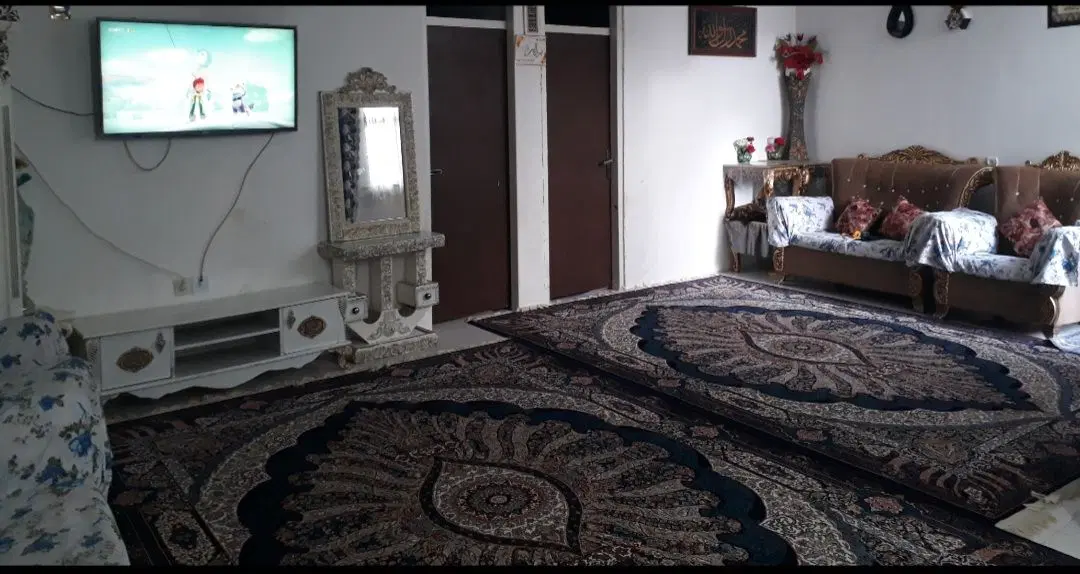 خانه دو طبقه دربست(آق تپه،خیابان الغدیر)