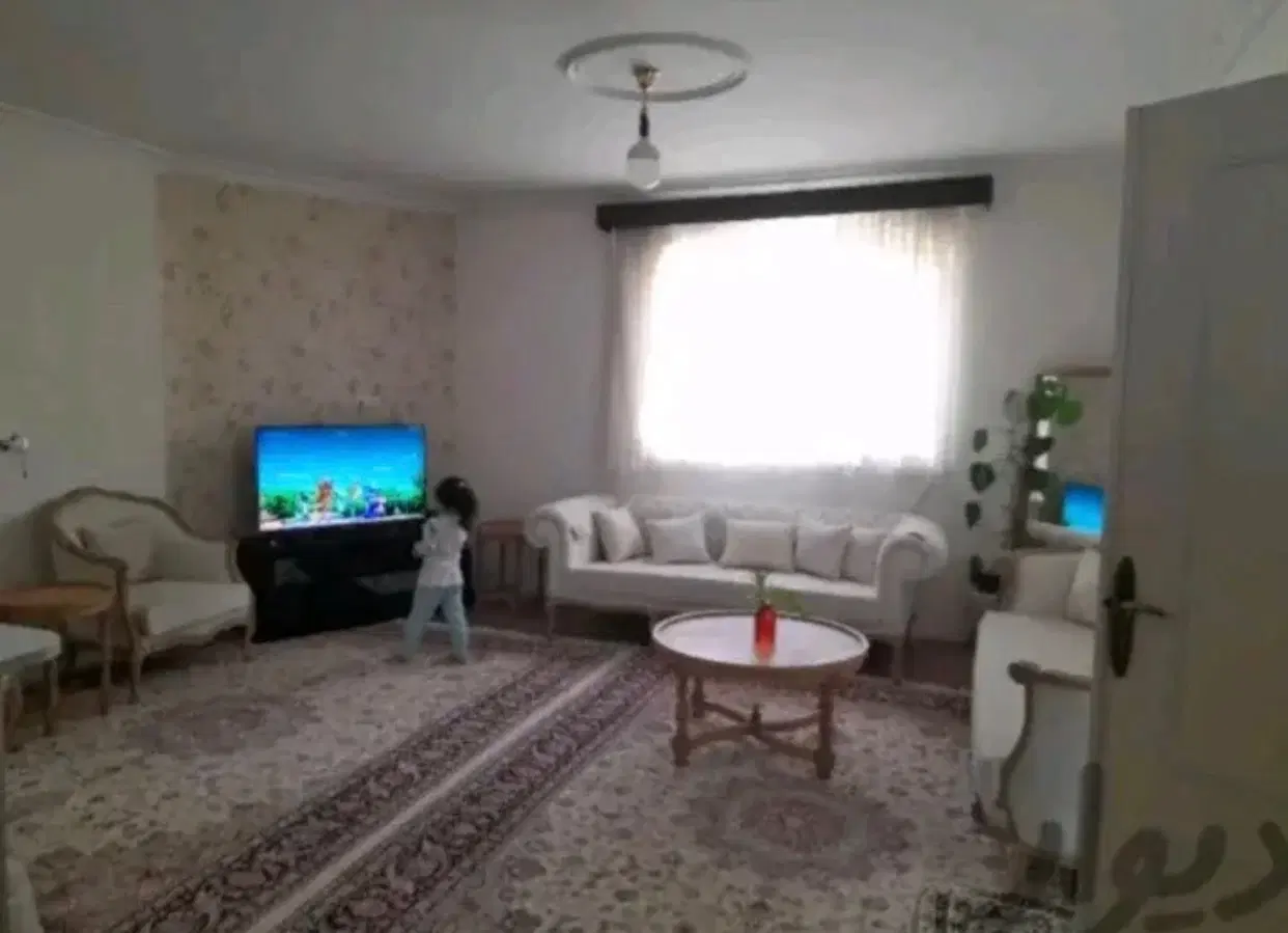 +*شهرک نصر ۸۰ متر طبقه اول*+