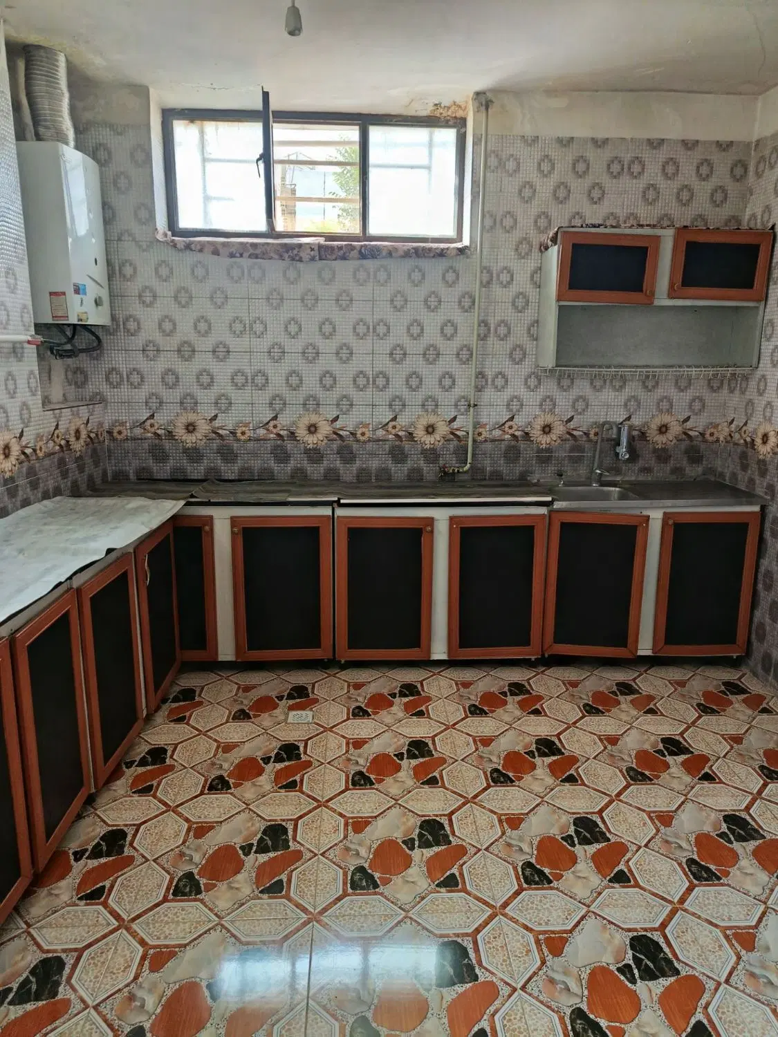 عزت آباد
