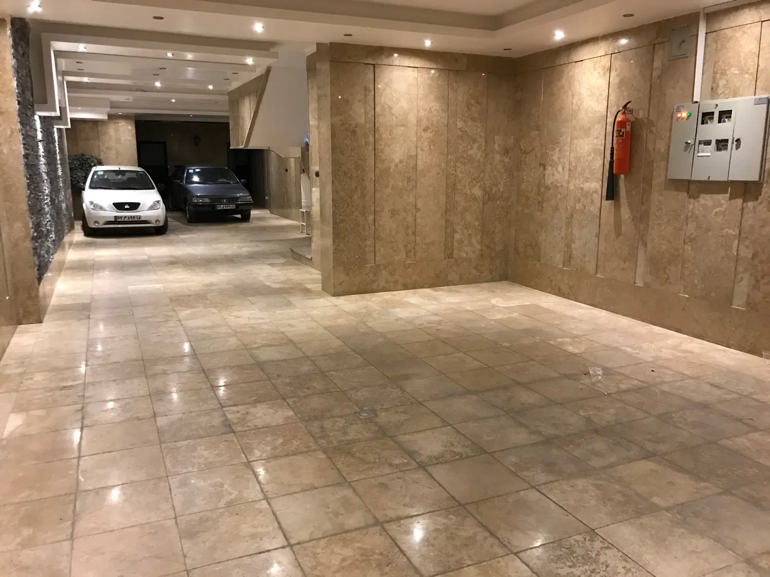 اجاره آپارتمان ولیعصر شرقی