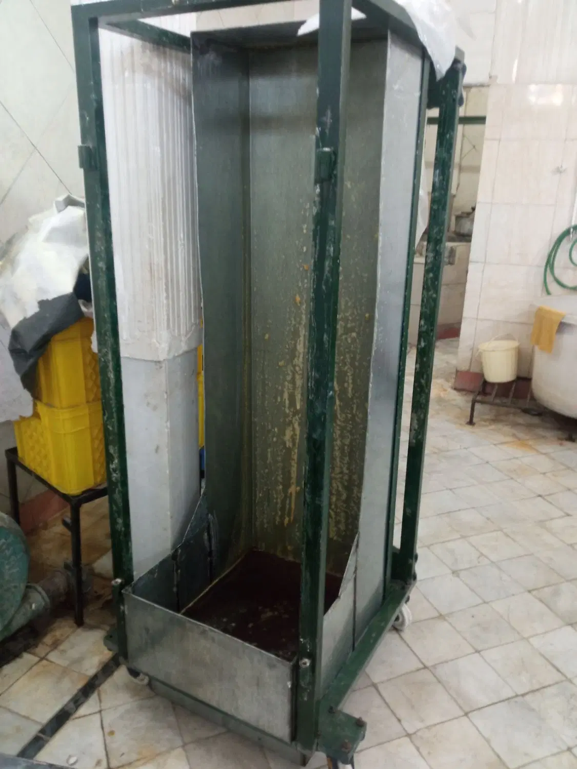 رهن و اجاره نبات ریزی خیابان معراج معراج 27