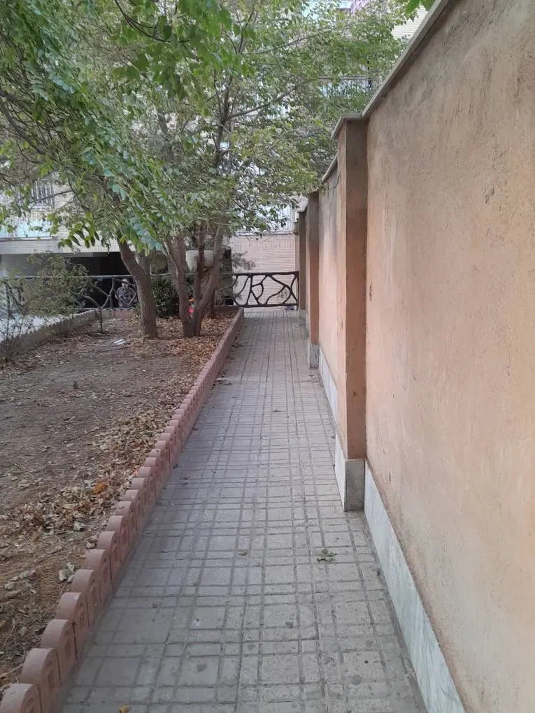70 متر کوچه دهم غربی اندیشه فاز یک