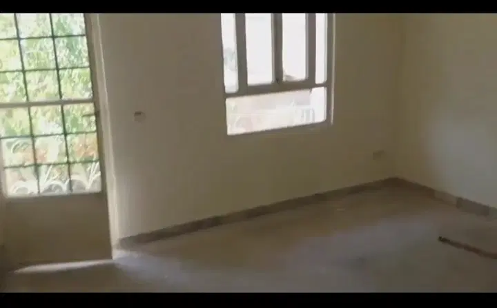 یک طبقه ۱۸۰ متری ۳ خابه