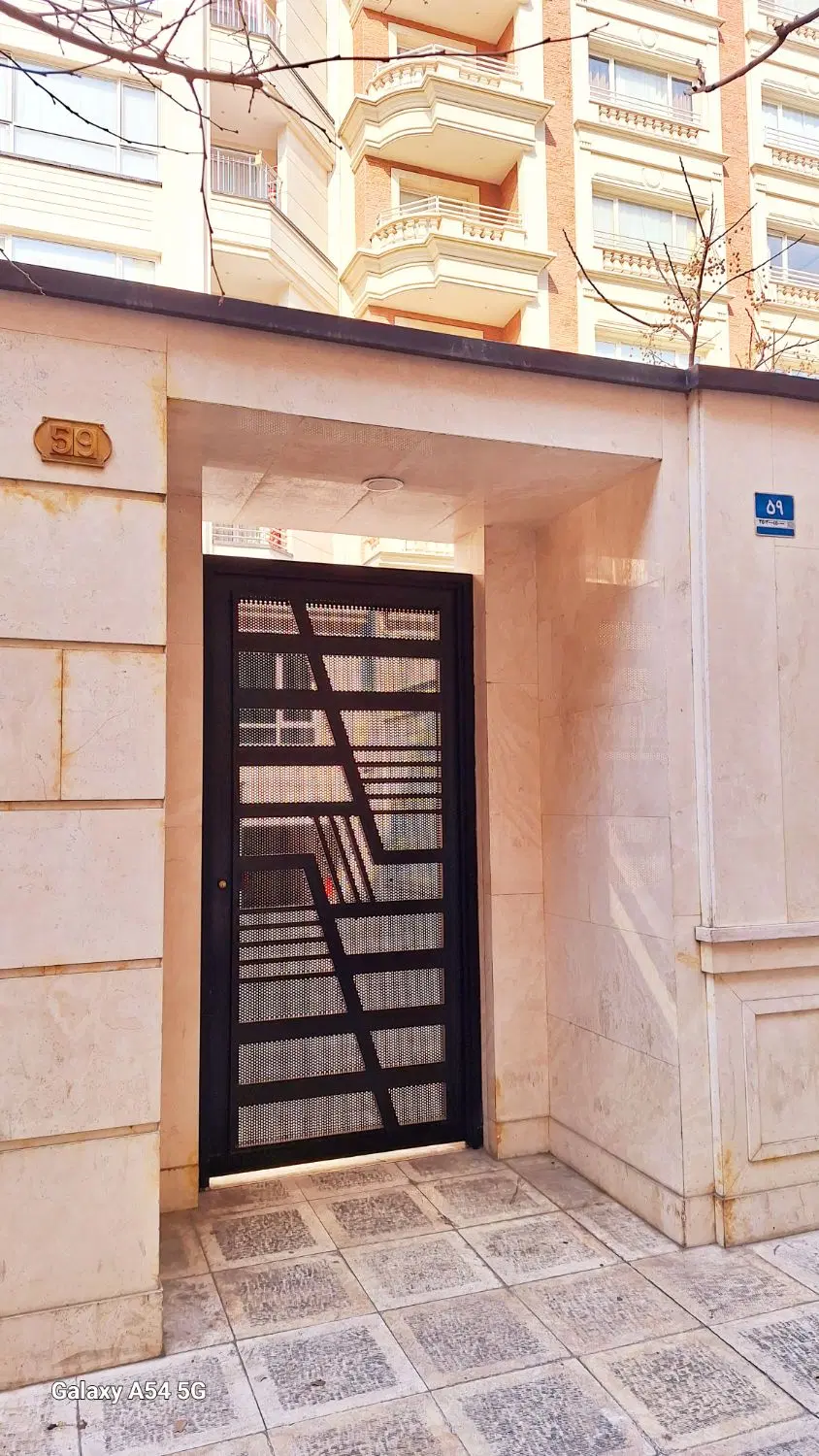 شهرک غرب ۱۰۰متر ۲خواب ( شیک و دلباز _ تخلیه )