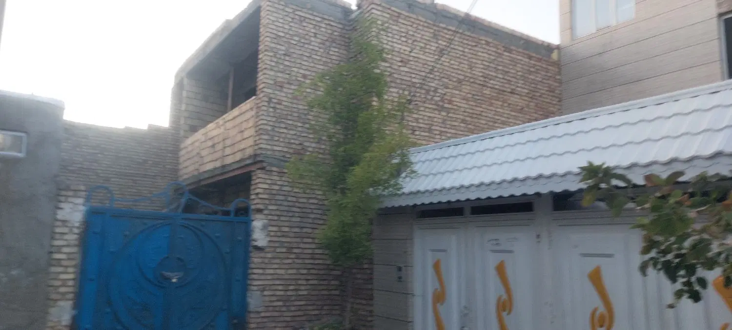 منزل نیمه ساز