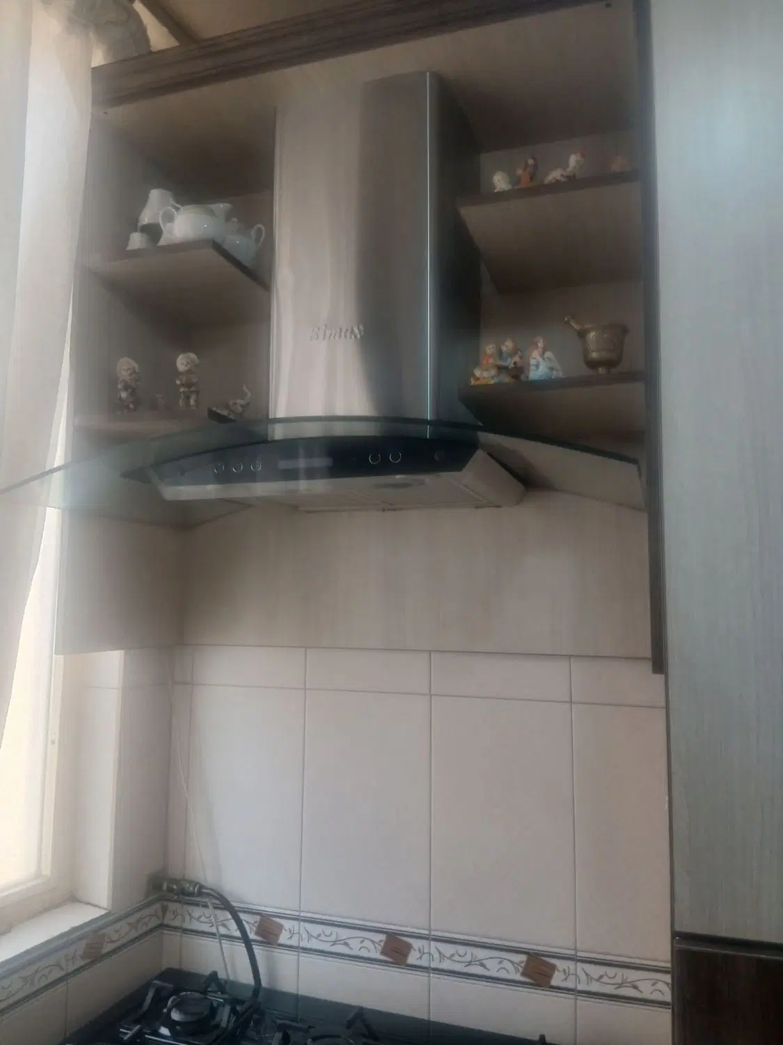 رهن کامل منزل ۴۵ متری طبقه ۳تک واحدی