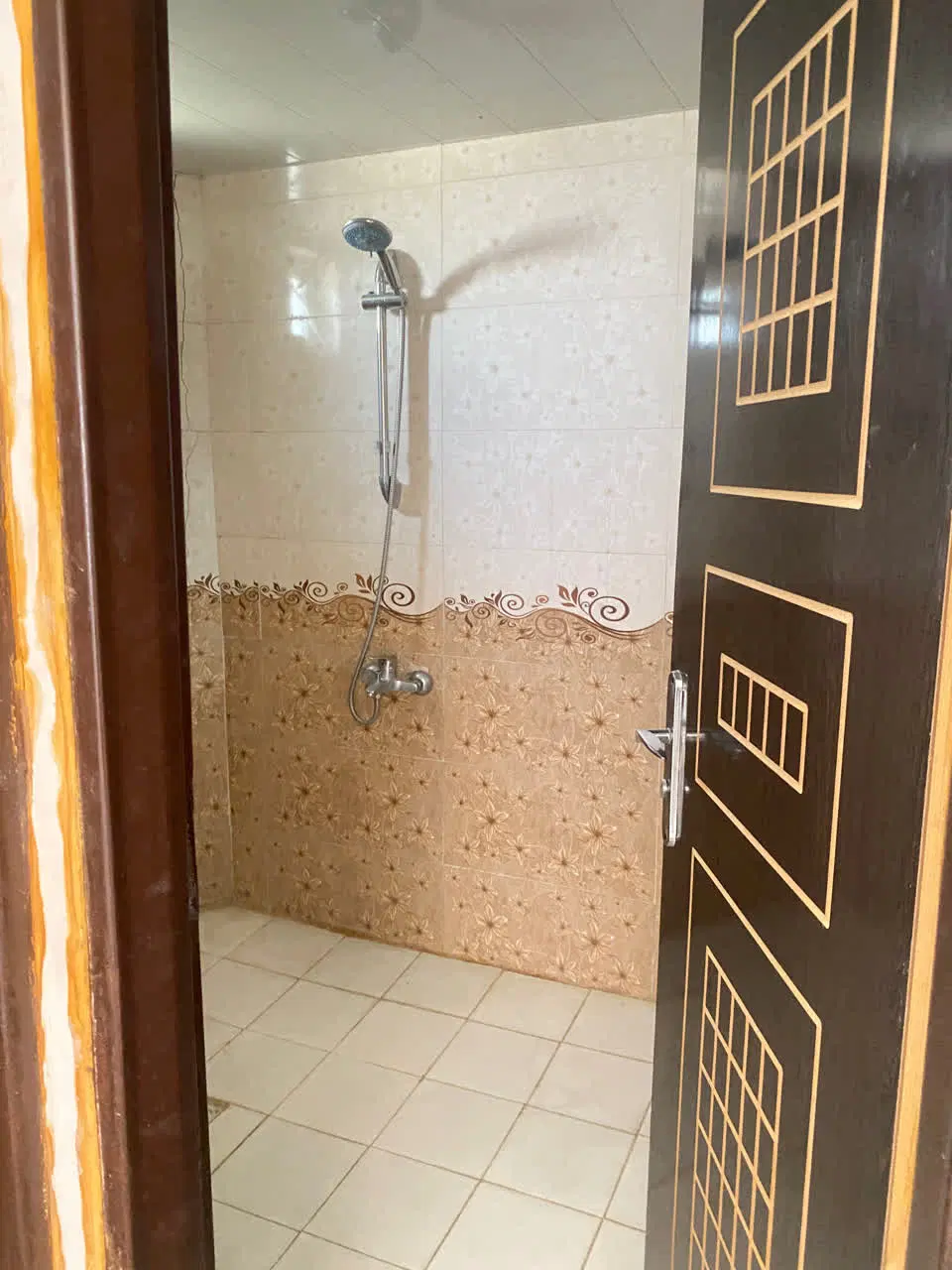 باغ در محمد اباد شاهنامه 76