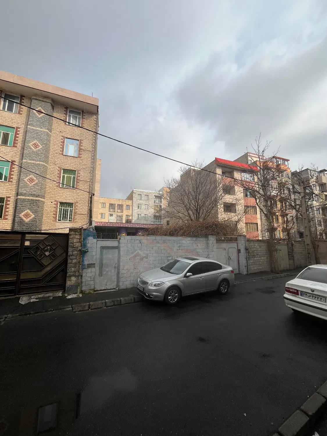 ۰۰ کلنگی ویلایی - ۳۴۰ متر - قابل تهاتر با تهران ۰۰