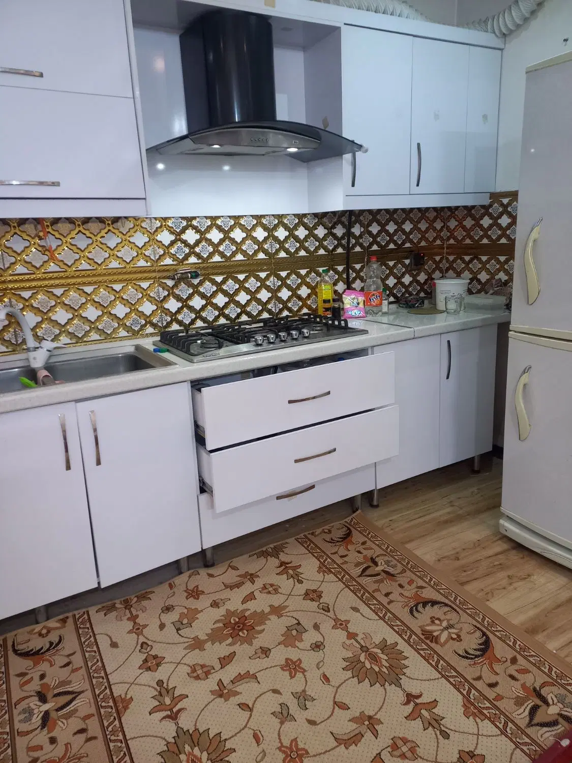 همخونه هم خانه