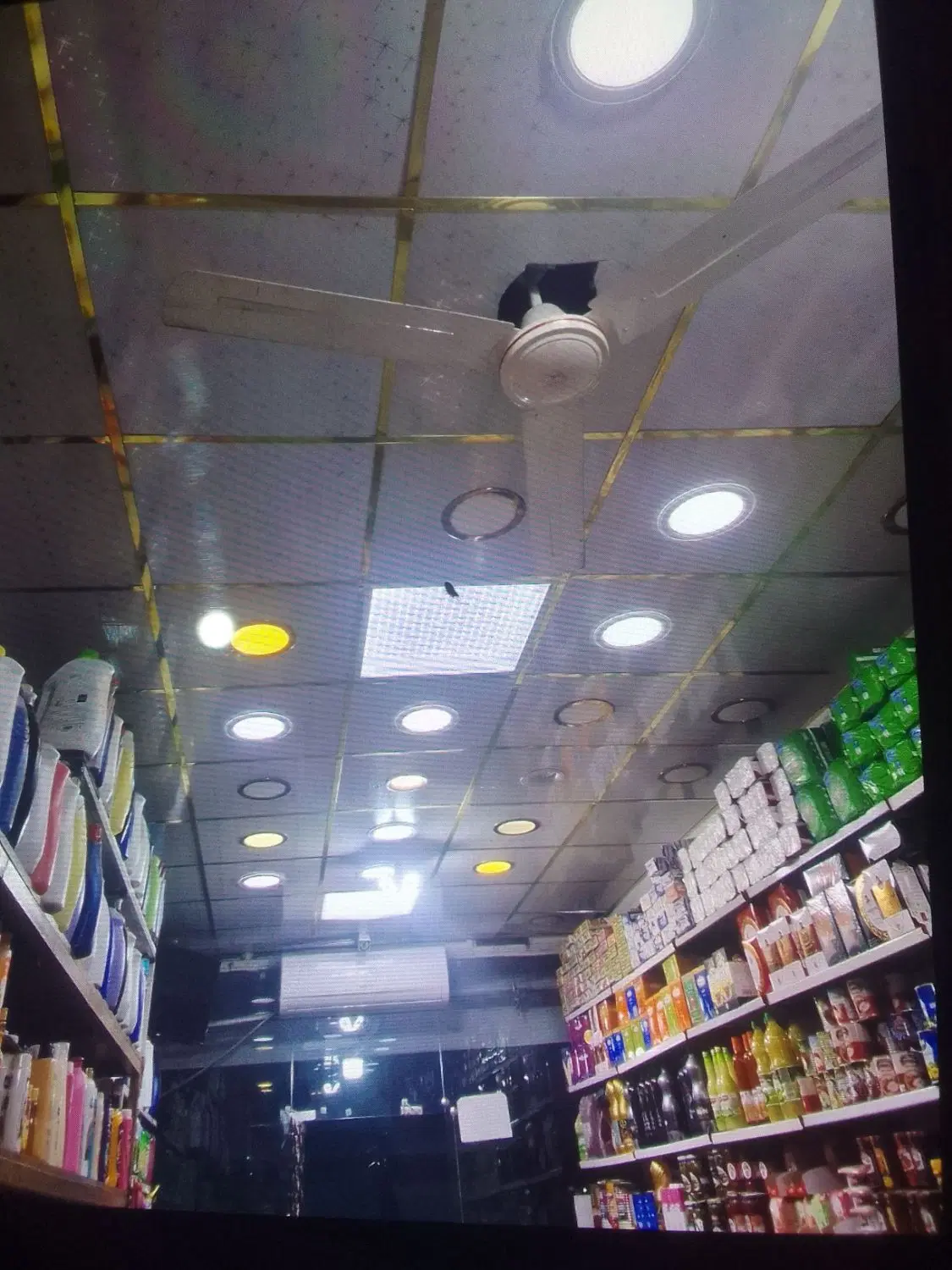 فروش مغازه در بهترین نقطه چهارده متری چمران