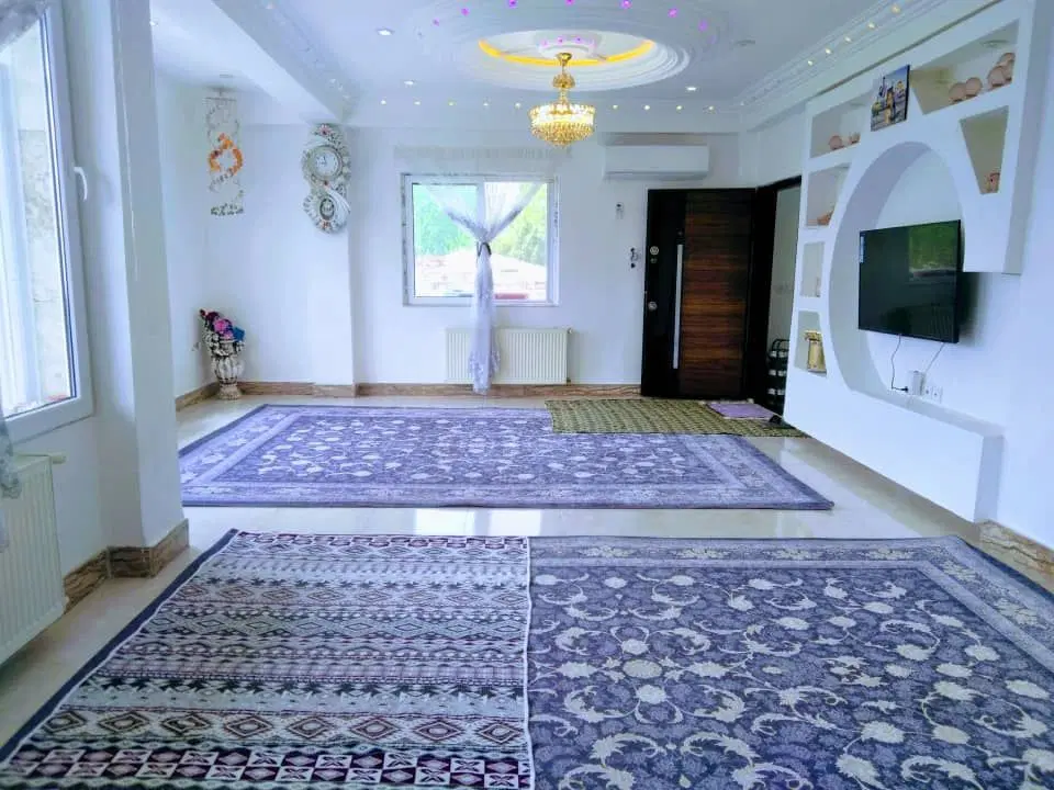اجاره سالانه ۱۲۰ متری با وسایل