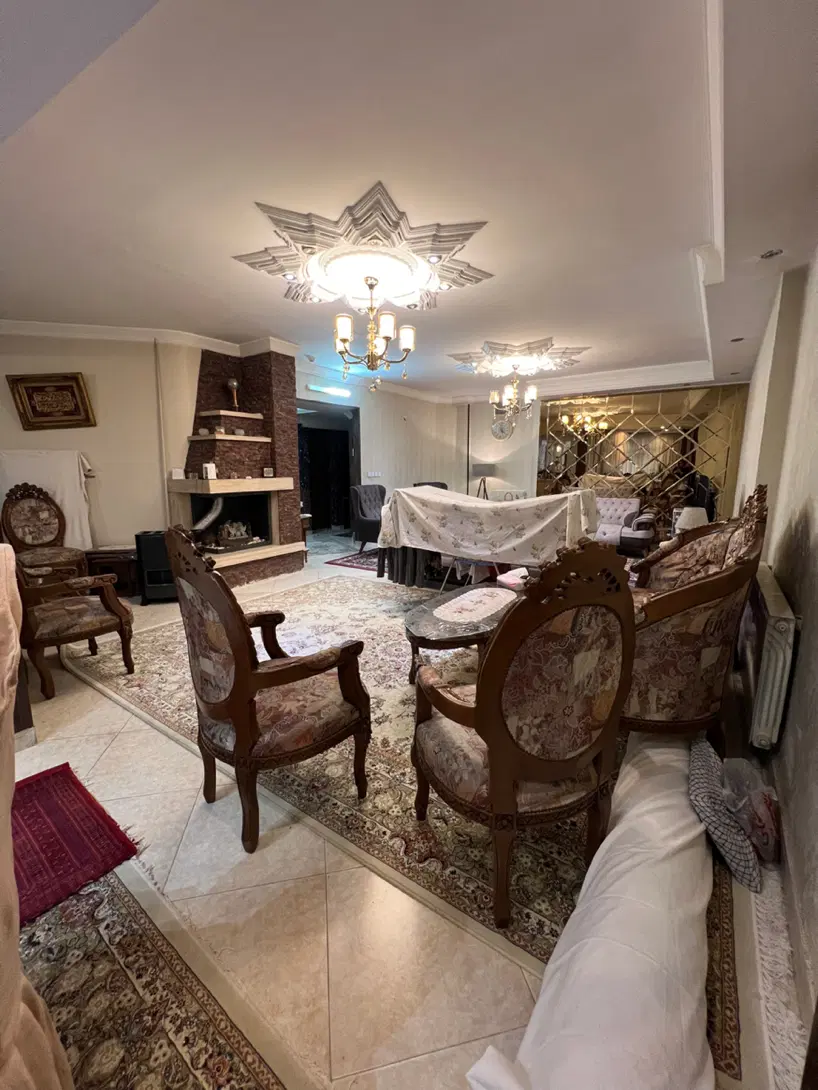رهن کامل حاشیه صارمی 160متری تک واحدی