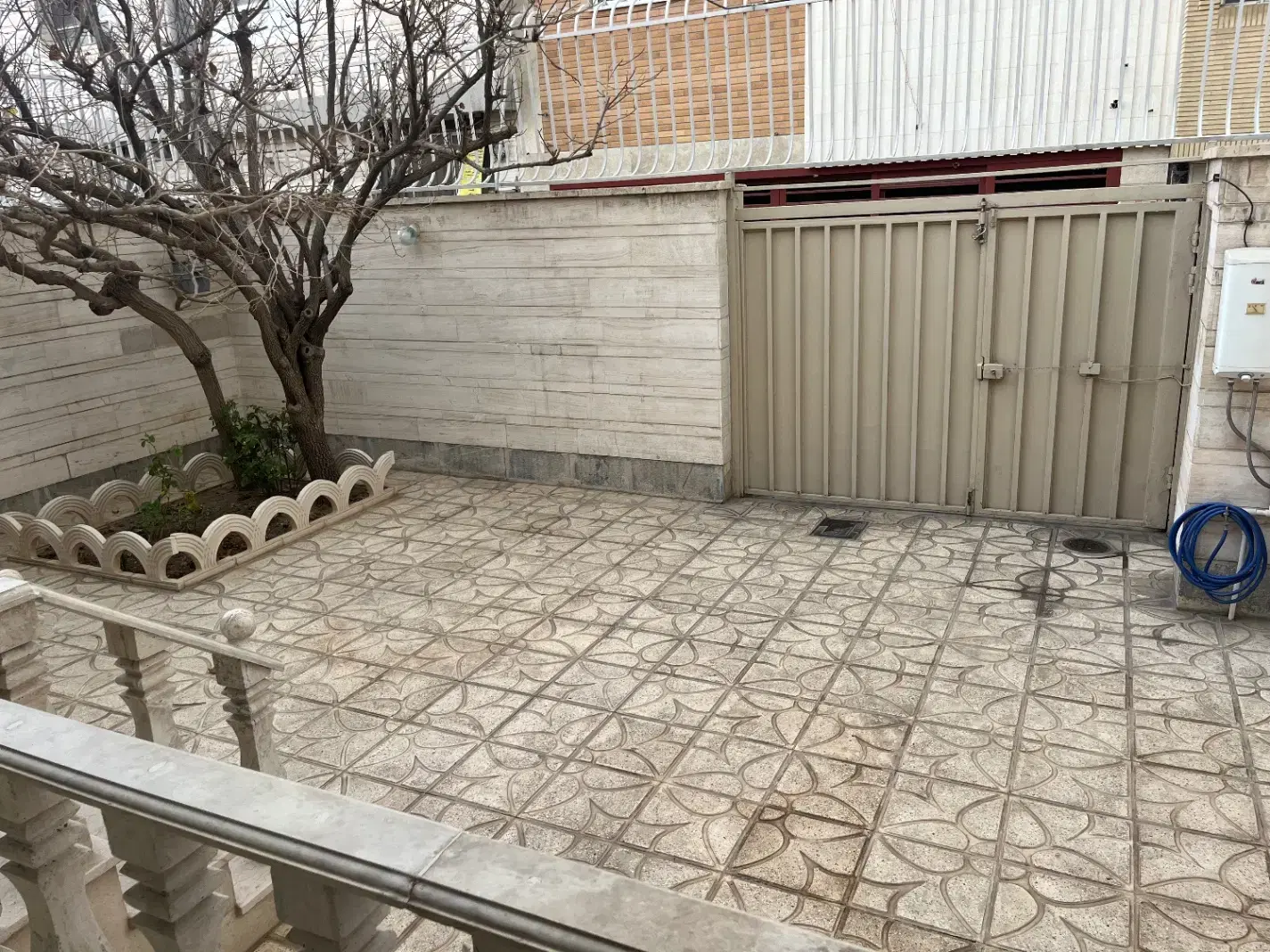 ویلایی هشت بهشت شرقی