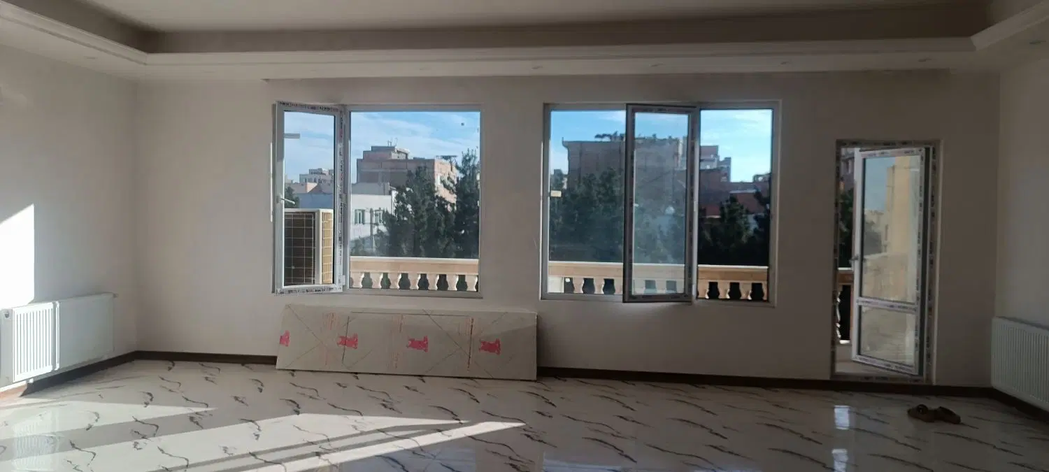 اجاره آپارتمان تک واحد طبقه دوم ۱۵۰ متر