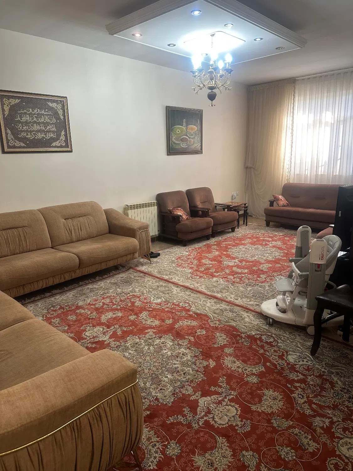 واحد ۹۰متری آفتاب گیر