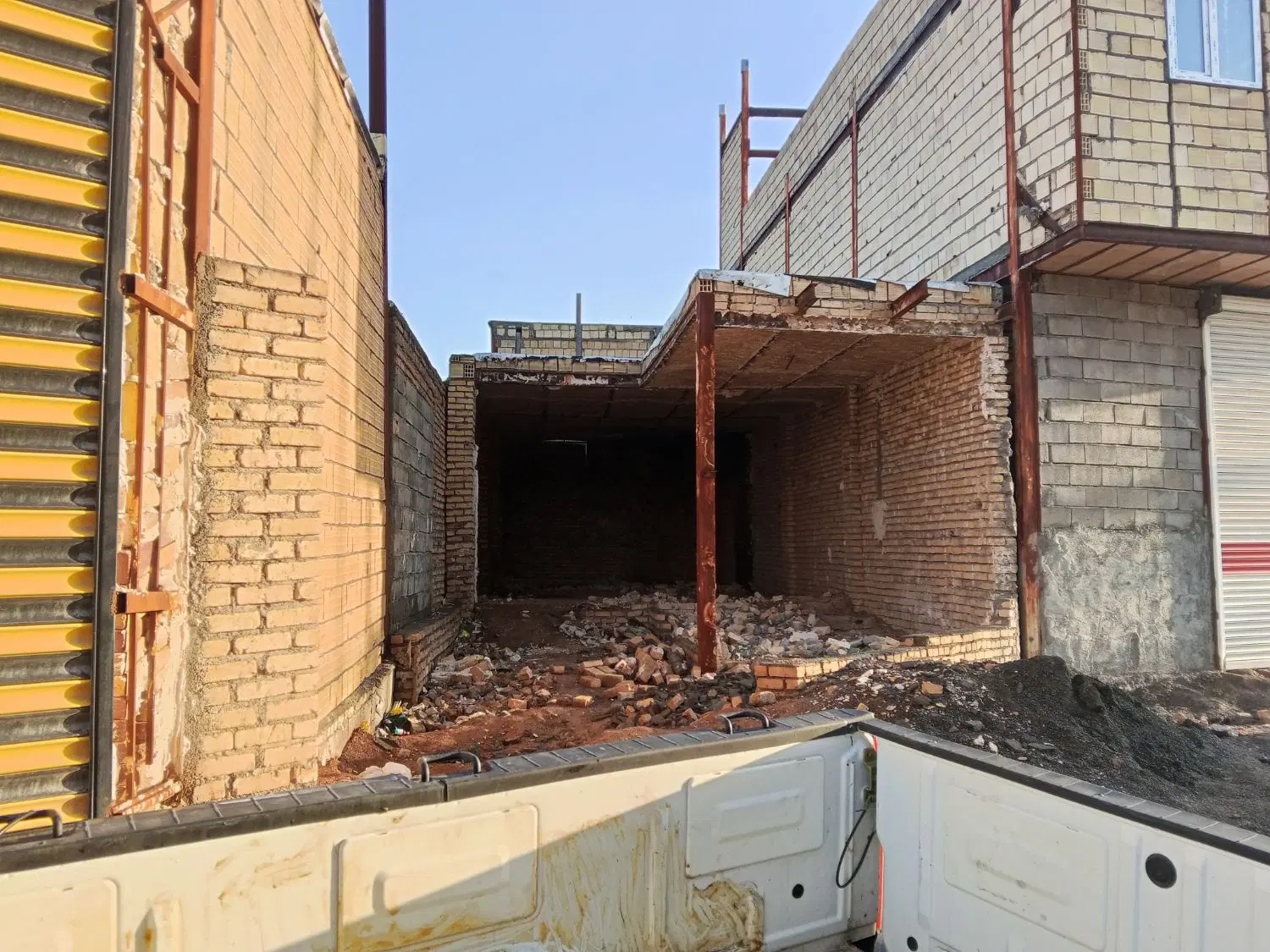 زمین ۹۰متری دهپین
