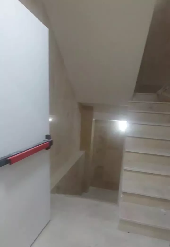 آپارتمان ۱۳۵ متری گلشهر تکواحدی