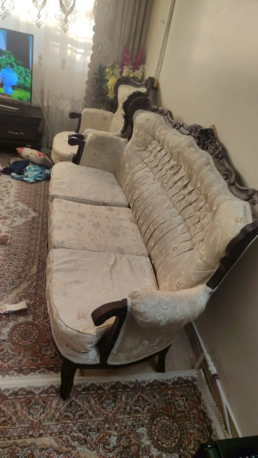 آپارتمان طبقه دوم
