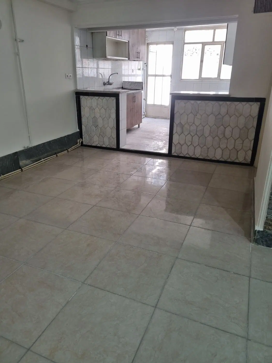 اپارتمان 60 متری همکف افسریه