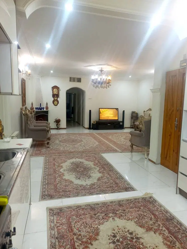 آپارتمان 97 متری ،تک واحدی