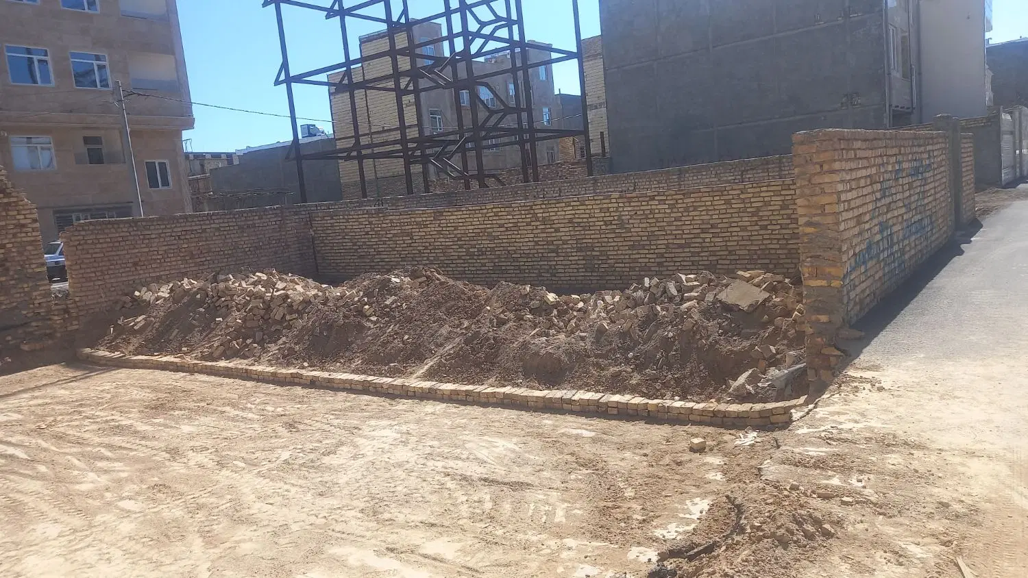 زمین مسکونی گاو خانه ۸۶متر