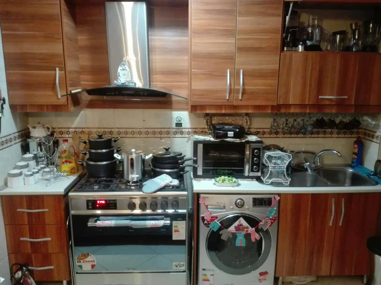 ۴۷ متری، فول خوش، نوساز پاکینگ دار، غیرقابل تبدیل