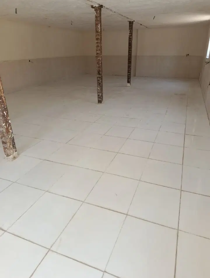 انبار،سالن،