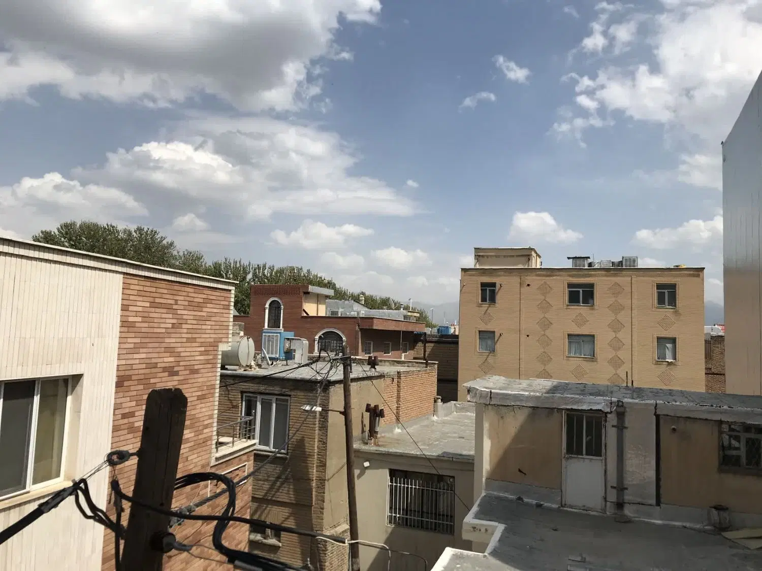 آپارتمان دو خوابه ۹۲ متری خیابان صفری