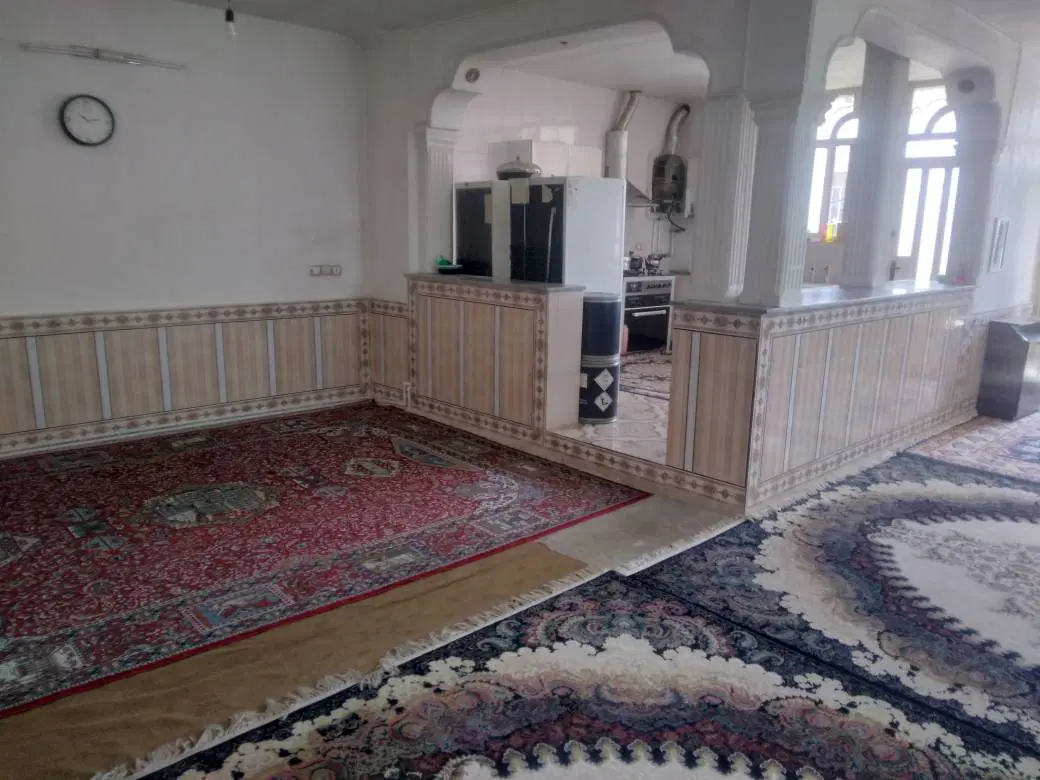 رهن و اجاره ویلایی طبقه بالا