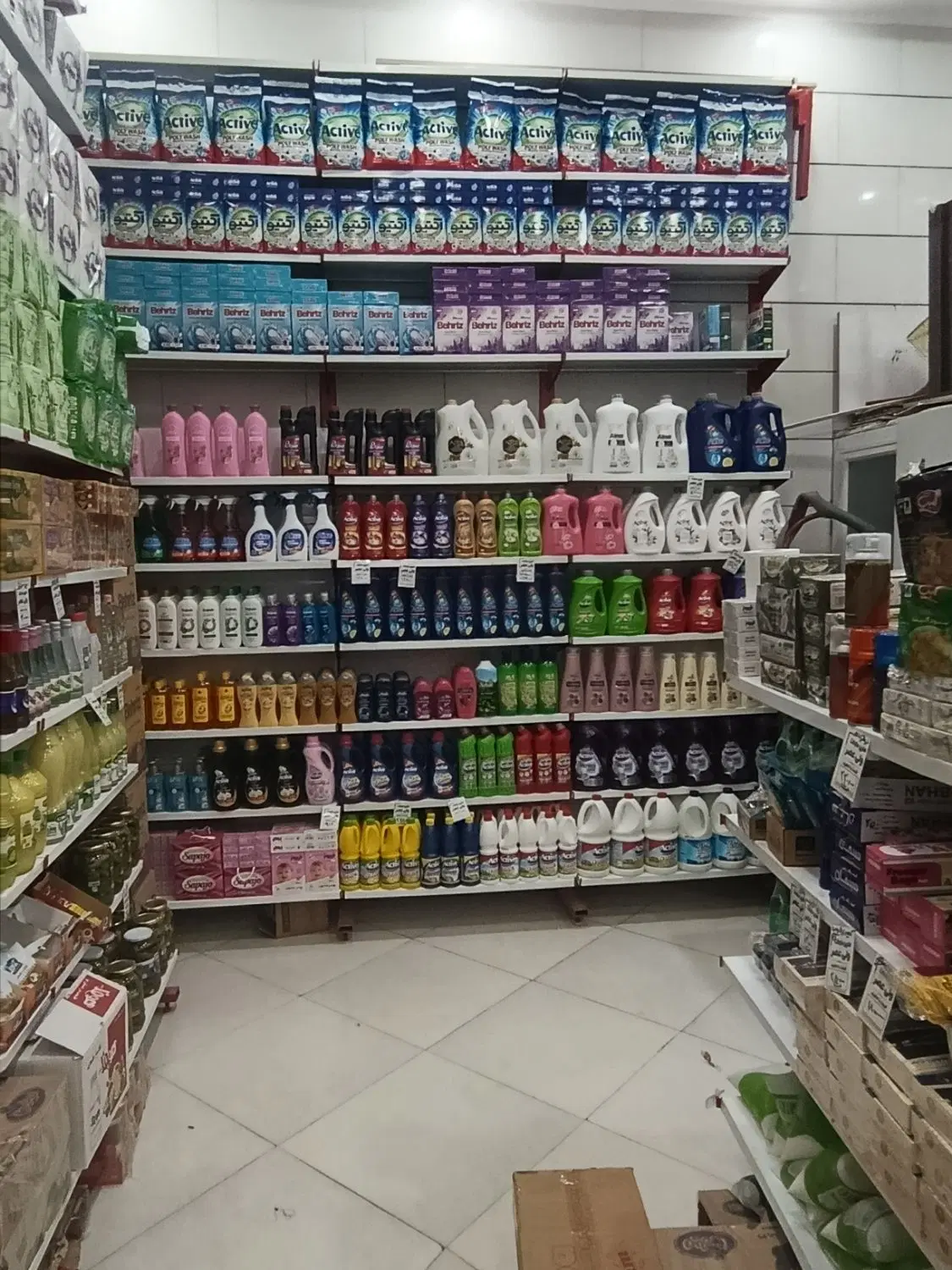 سوپر مارکت فروشی