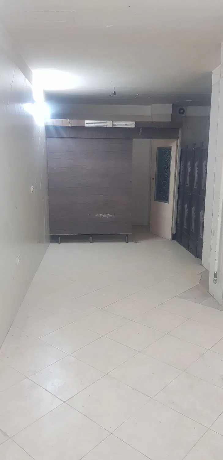 مغازه ۳۰ متری بر بلوار اصلی