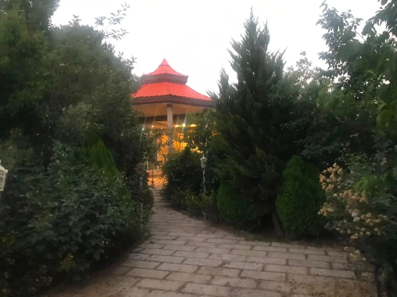فروش باغ ویلا در کردان سهلیه