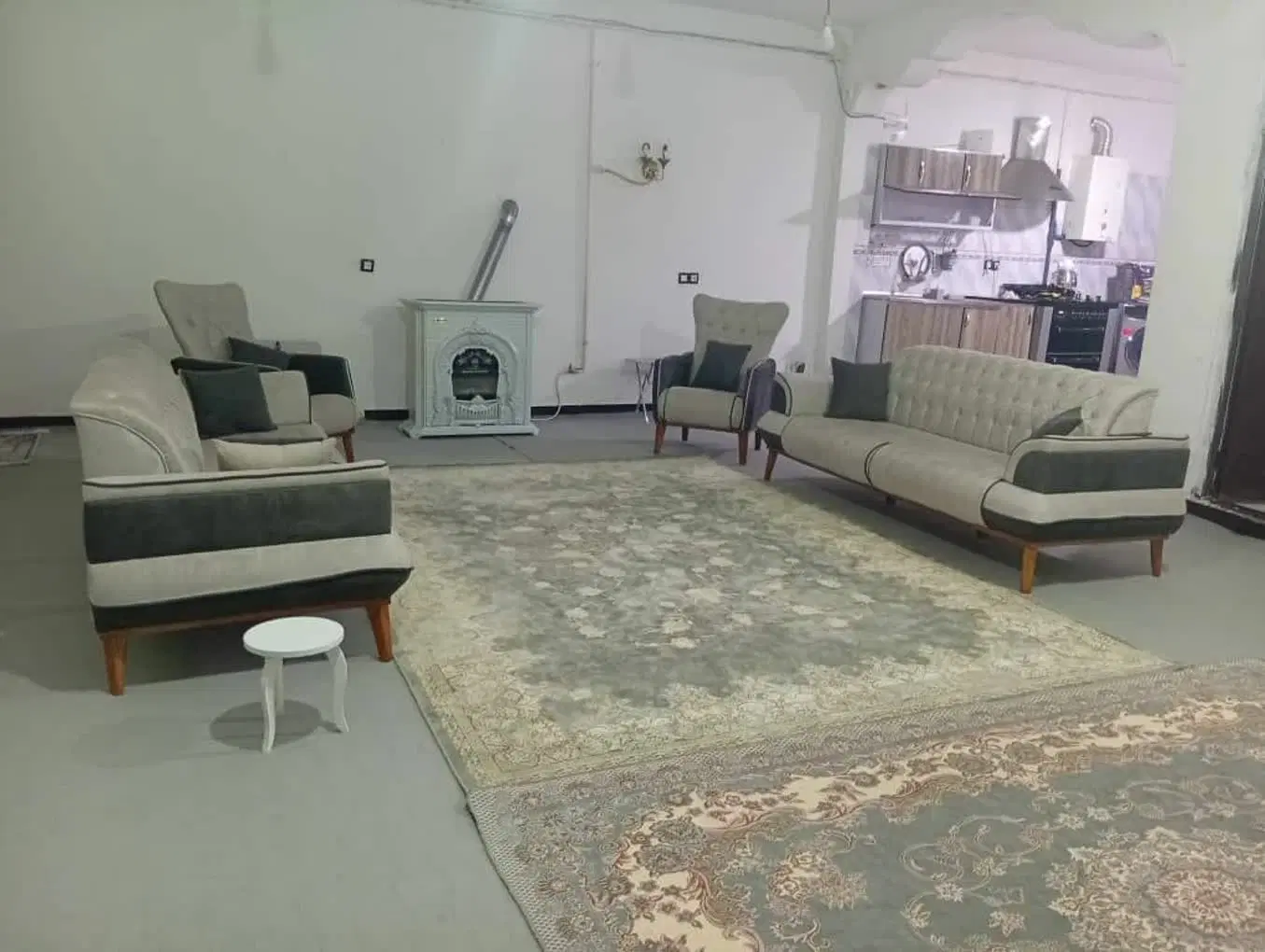 یک واحد مسکونی
