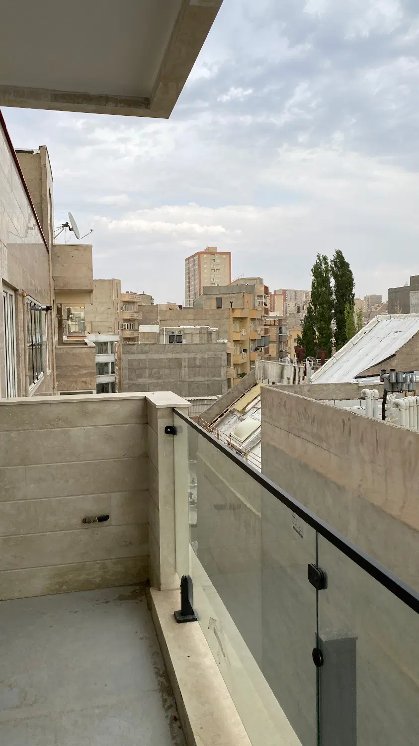 واحد ۱۰۰متری کوی بهارستان