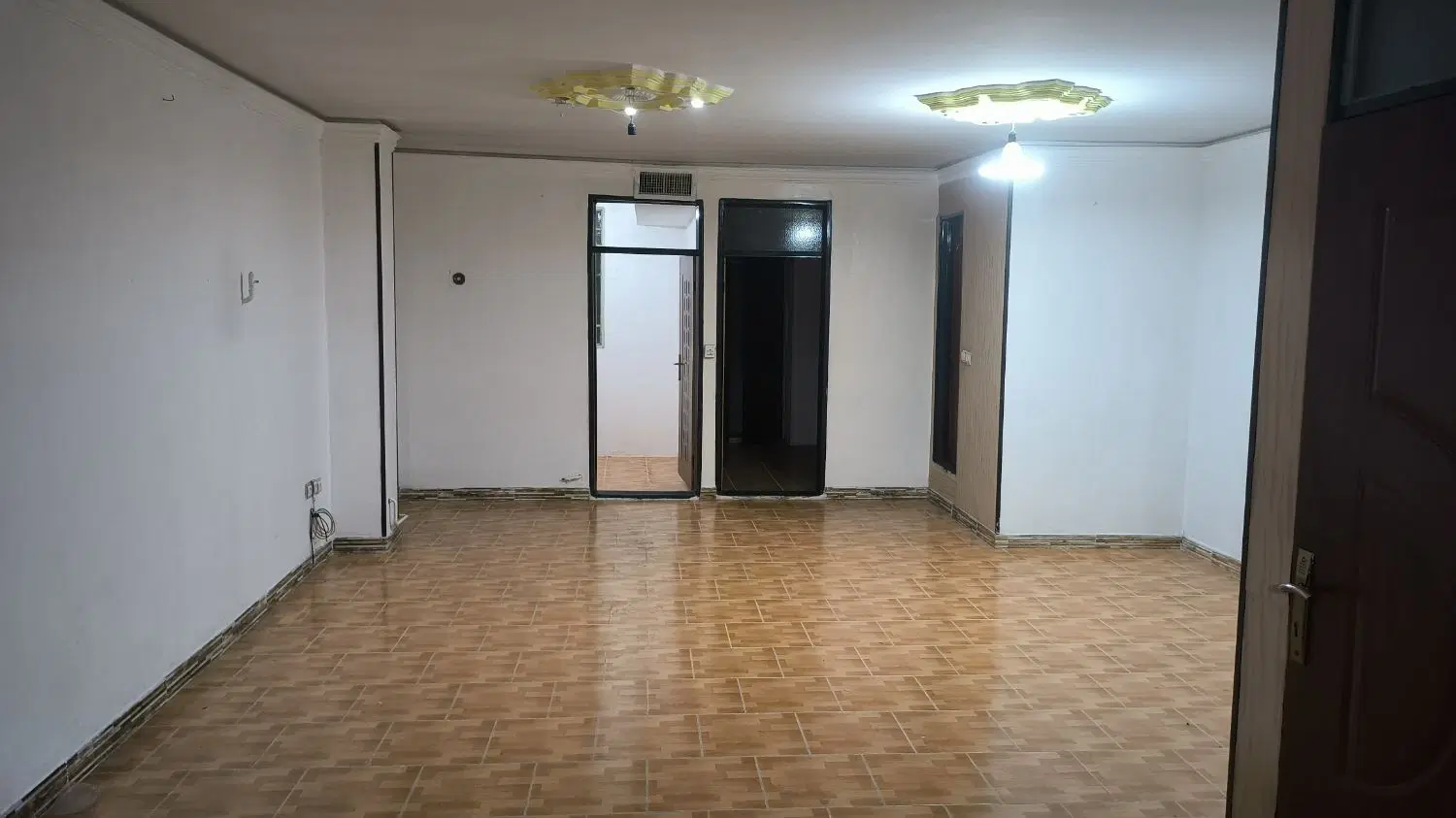 آپارتمان ۸۵ متری در سرخه حصار شهرقدس