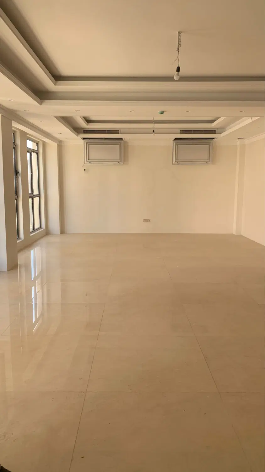 خانه دربست مناسب برای کلینیک و سالن بزرگ صفاییه