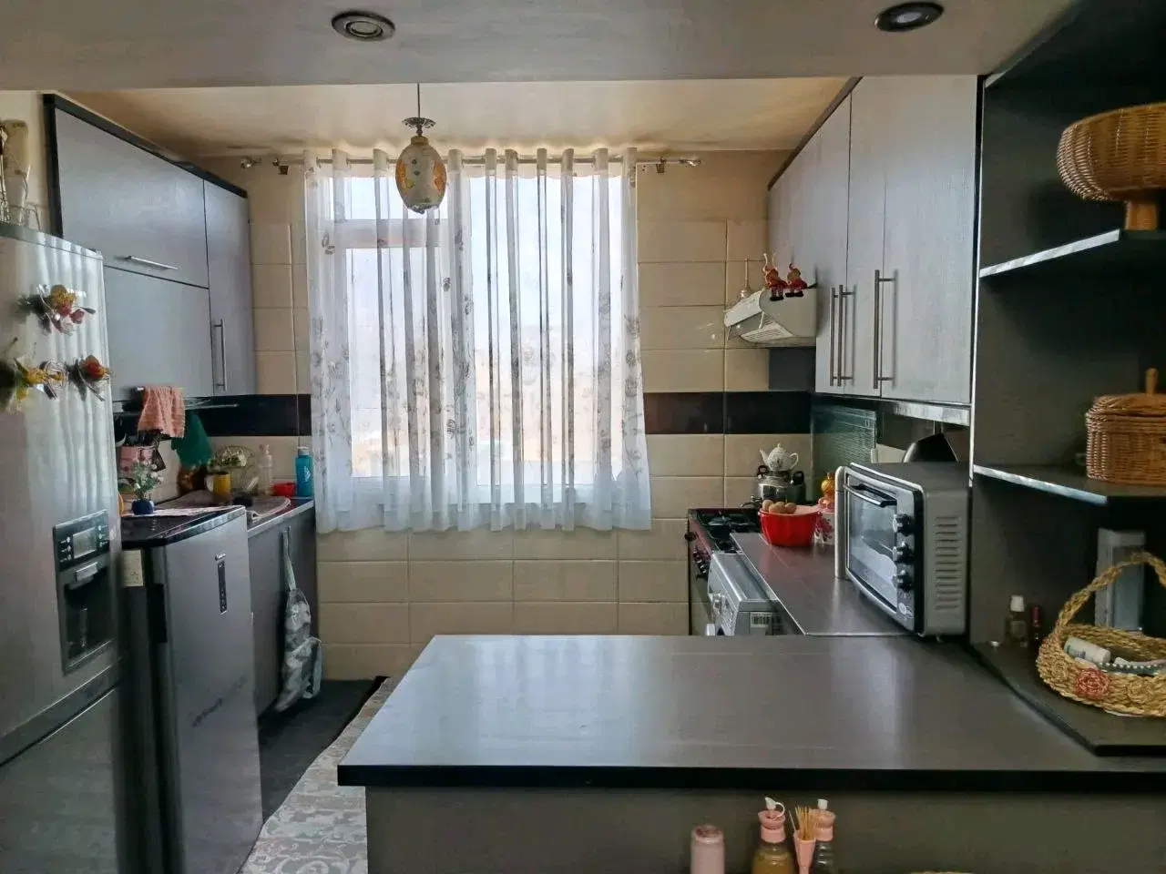 ۵۷متر‌_دوخواب_پارکینگ سندی_تراورتن_انباری