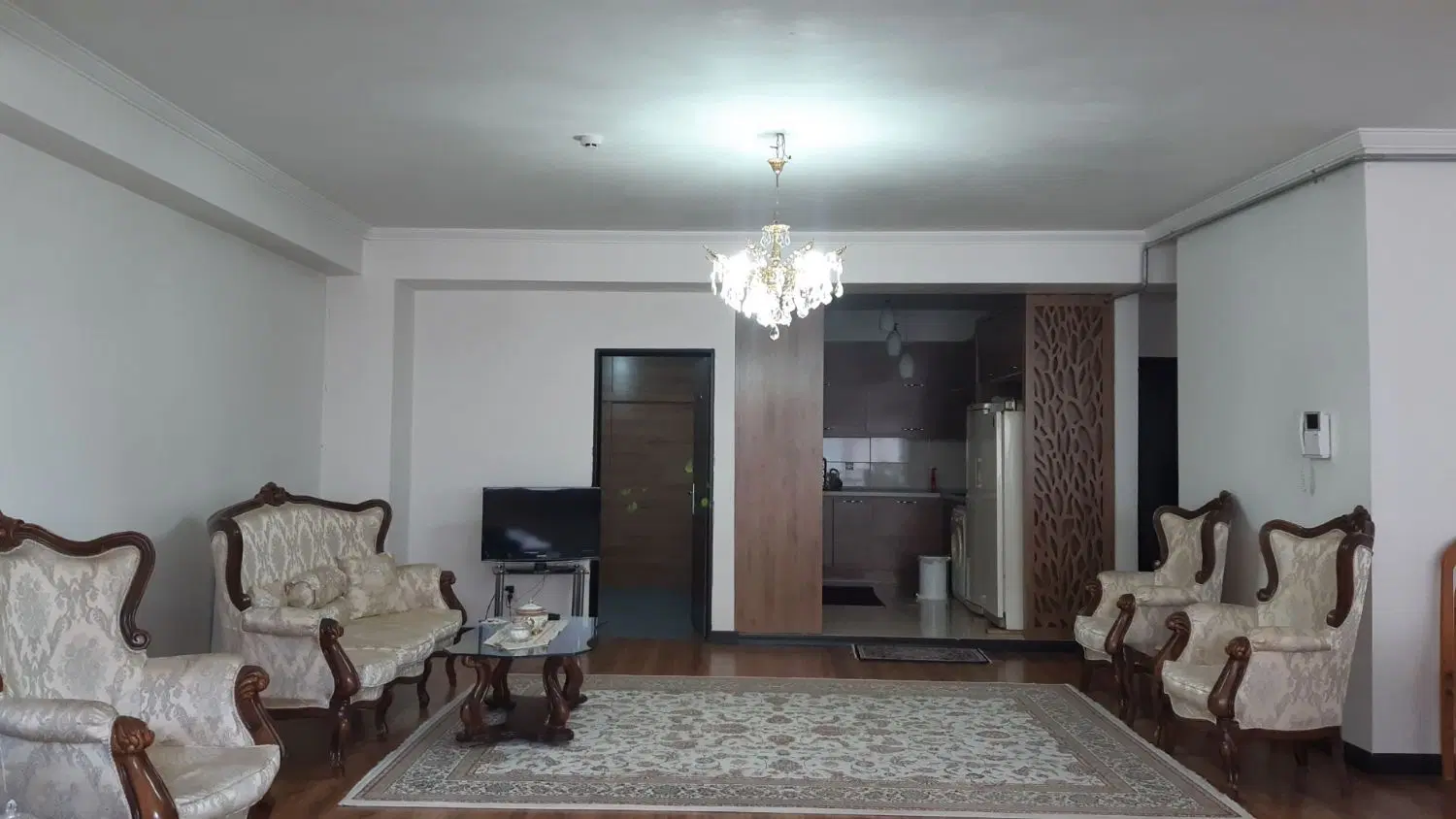 فروشی اپارتمان۱۱۱متری ششدانگ شمس تبریزی ،گرو