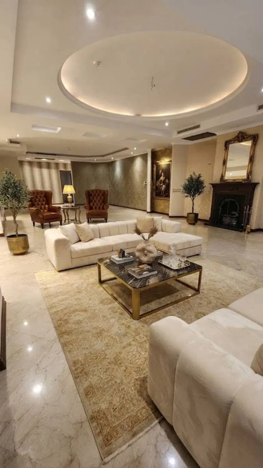 270متر 3خ _ فرشته-دسترسی به ولیعصر _ 8ساله