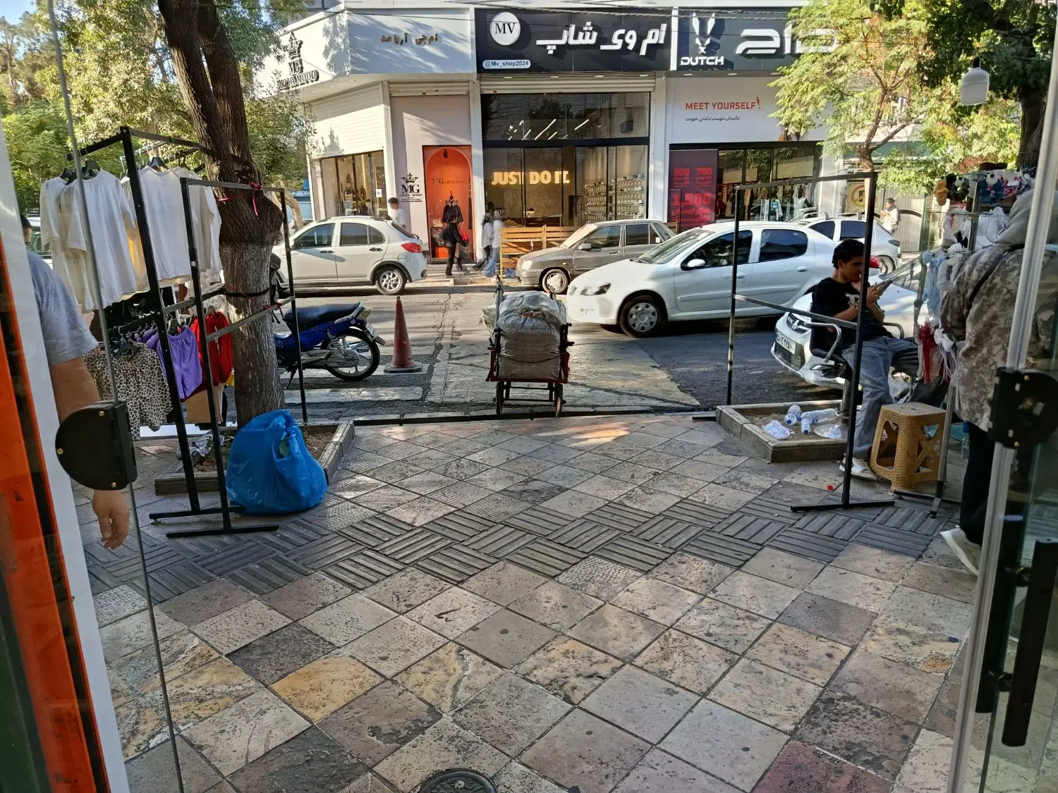 اجاره درب مغازه