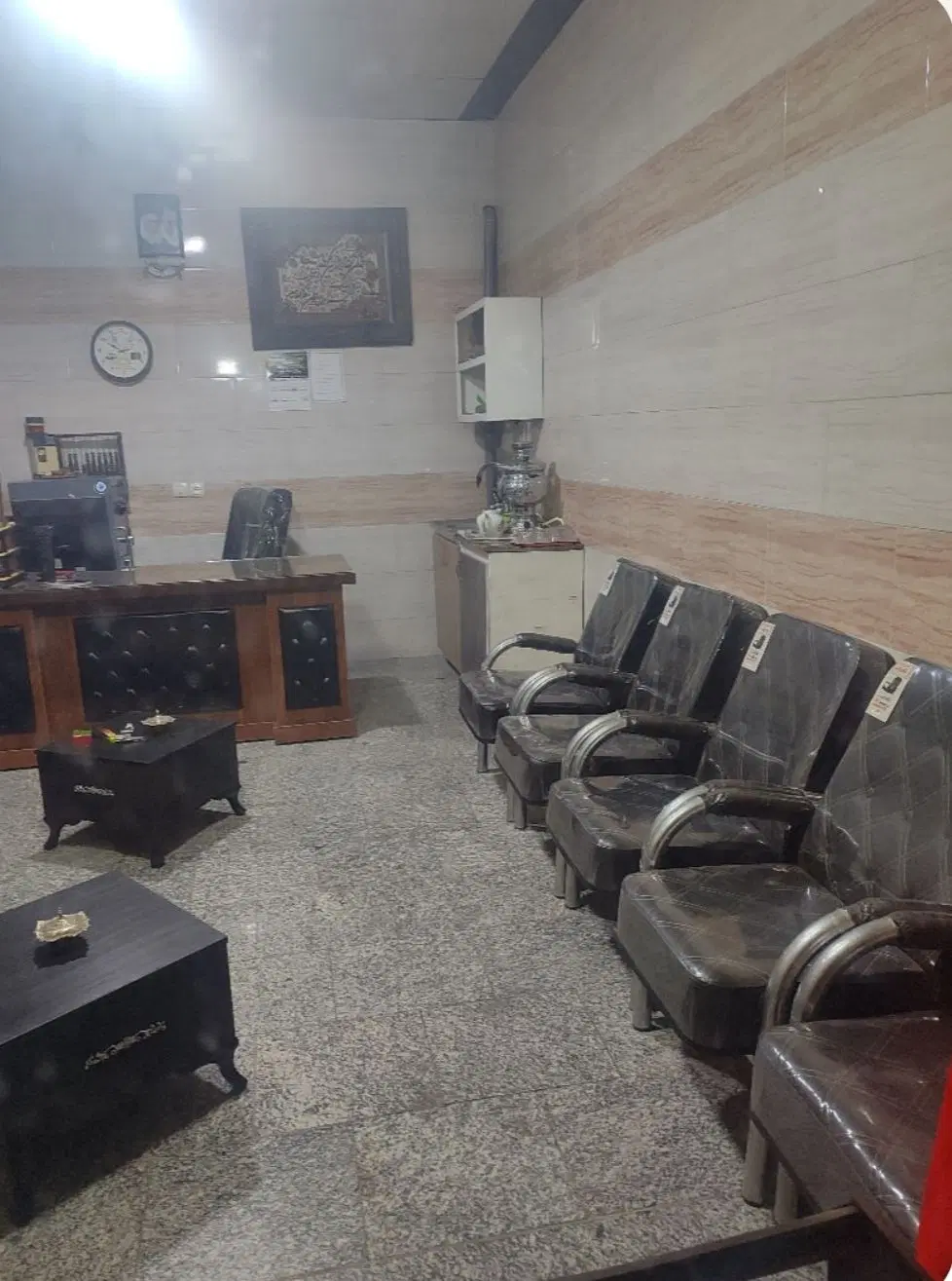 مغازه بر خیابان موسوی 45متر