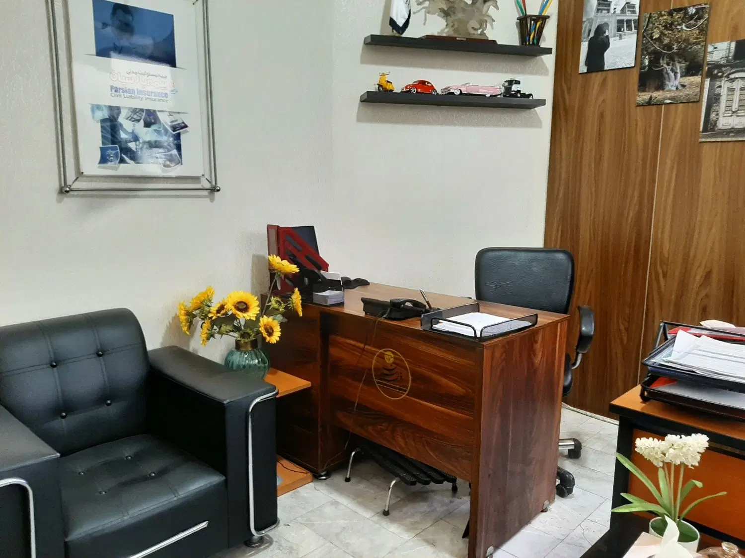 اجاره یک میز کار با امکانات کامل آیت اله کاشانی