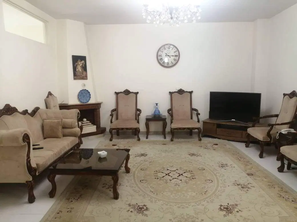 اپارتمان ۹۲ متری ، مارلیک مینای شرقی