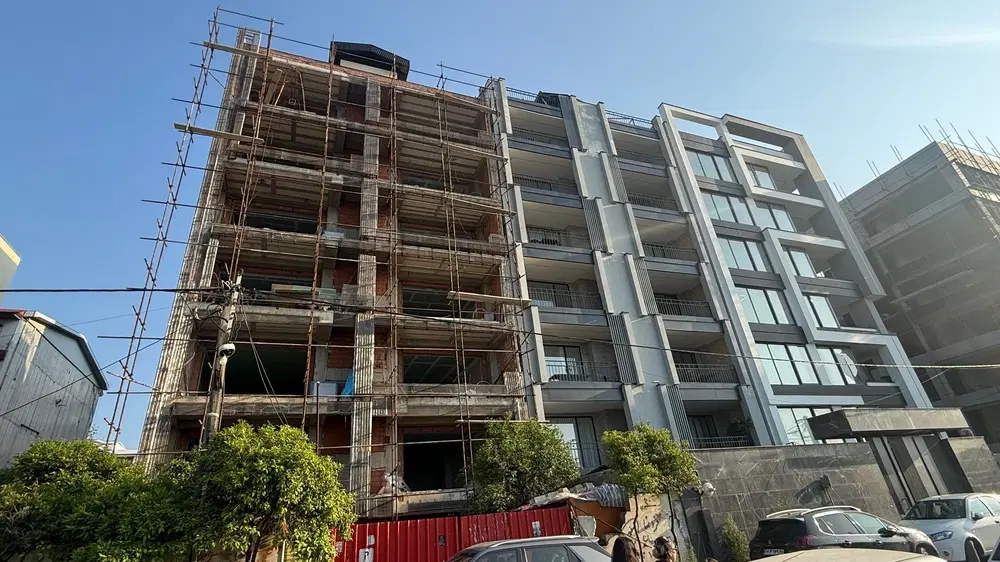 اپارتمان ساحلی پلاک یک دهنو