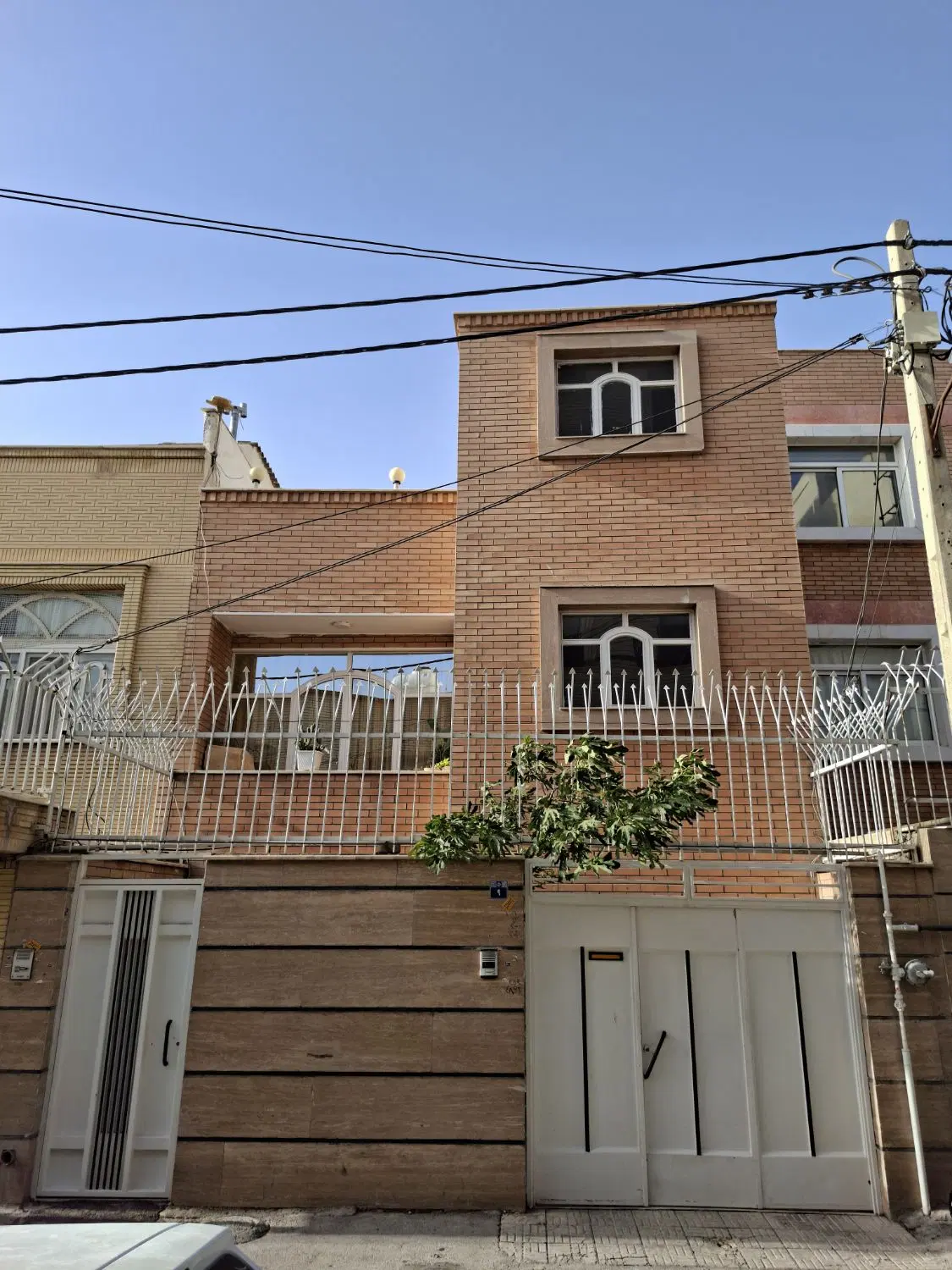 اجاره مسکونی برازنده
