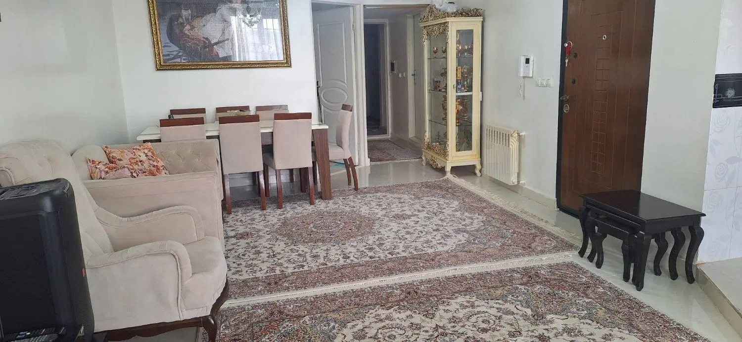 آپارتمان تمیز و دلباز